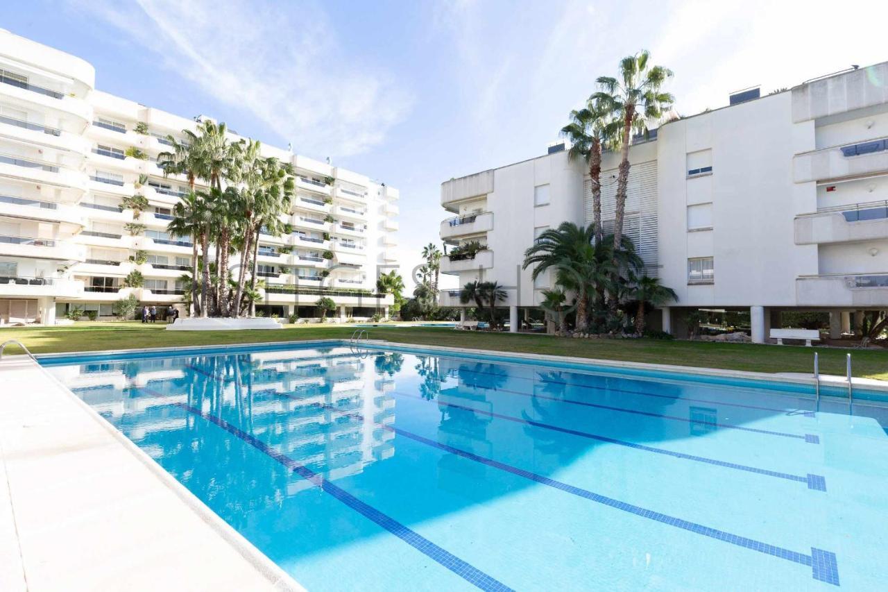 Sitges Arena Dos Piscinas Frente Al Mar Lägenhet Exteriör bild