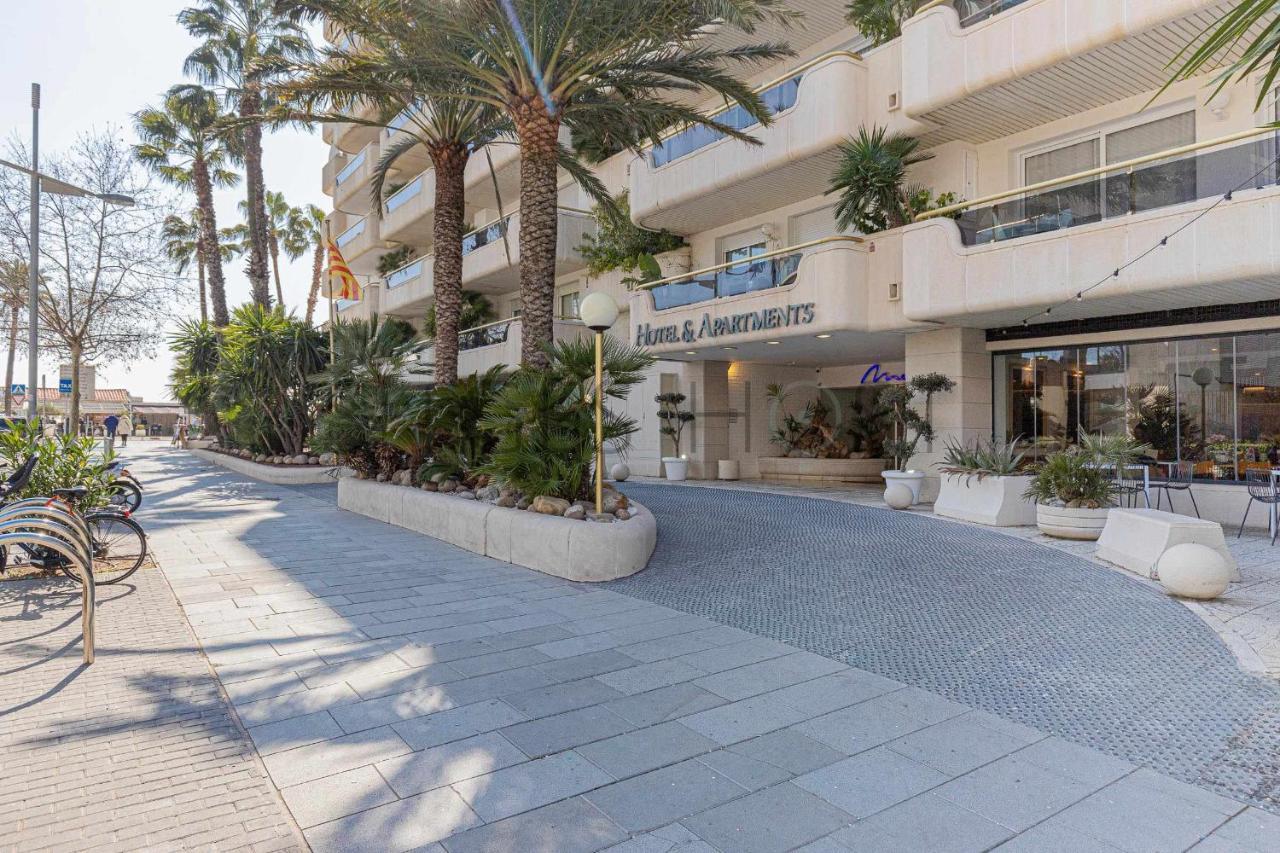 Sitges Arena Dos Piscinas Frente Al Mar Lägenhet Exteriör bild